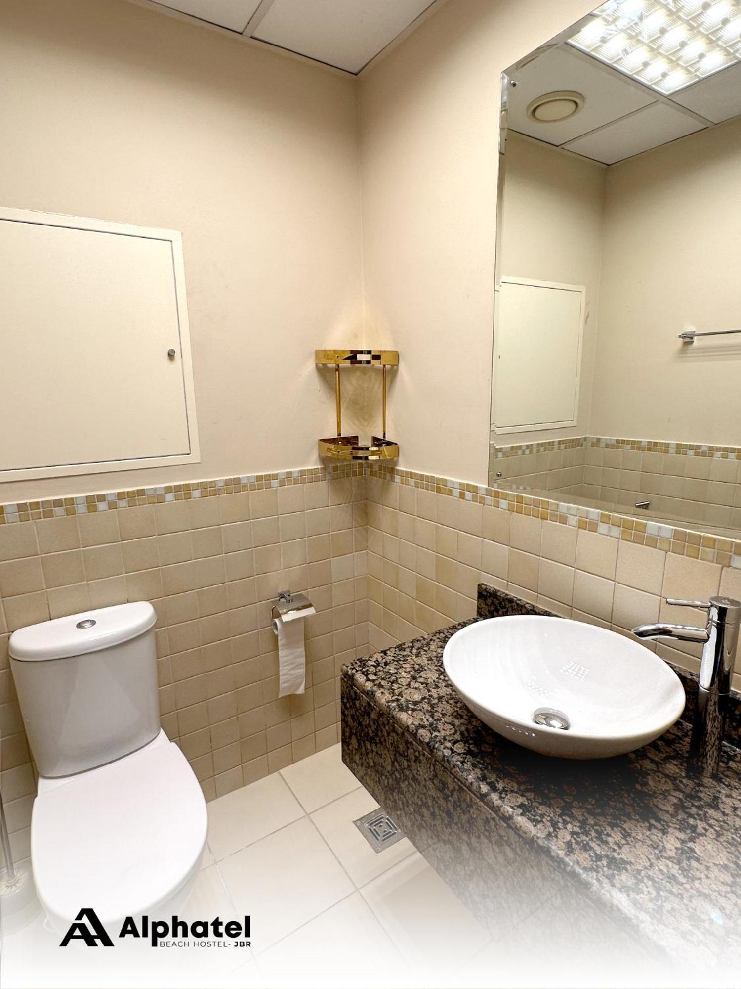 دبي Alphatel Beach Hostel Jbr المظهر الخارجي الصورة