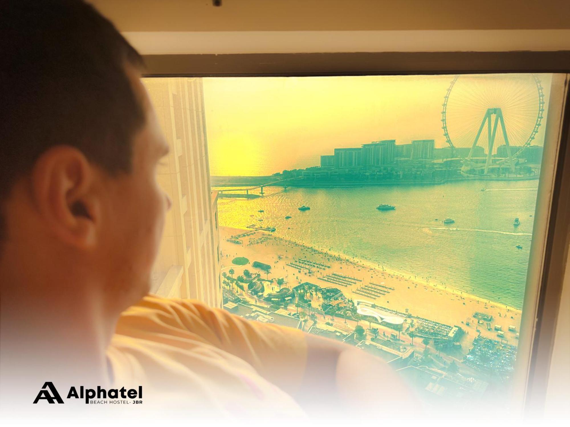 دبي Alphatel Beach Hostel Jbr المظهر الخارجي الصورة